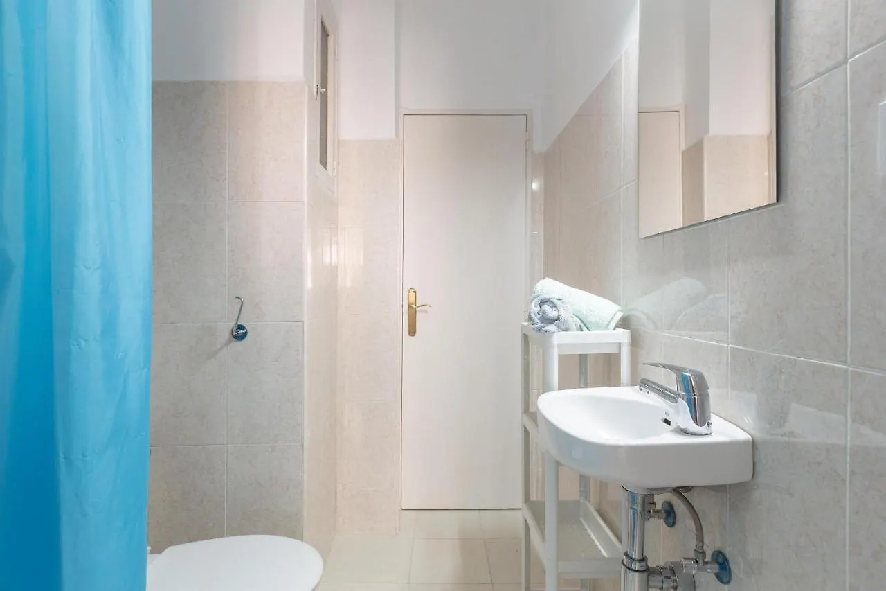 Centric Apartment In Malaga